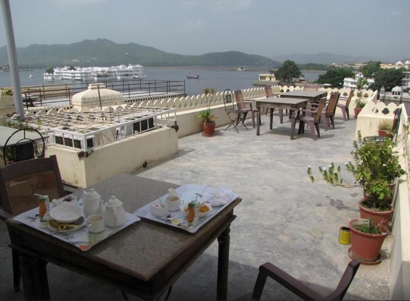 Hotel Aashiya Haveli à Udaipur Extérieur photo